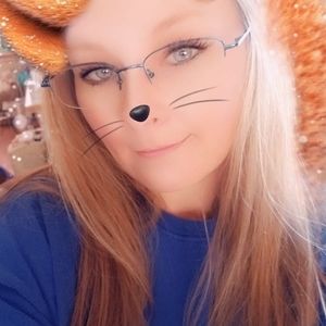 Meet your Posher, Letisha